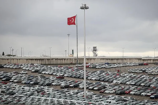 Otomotiv sektöründen Cumhuriyet tarihinin ihracat rekoru