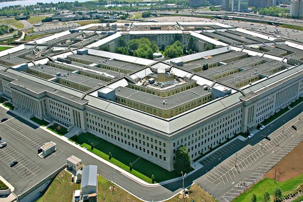 Pentagon'da deprem: Mattis'in istifası sonrası görevden alındı