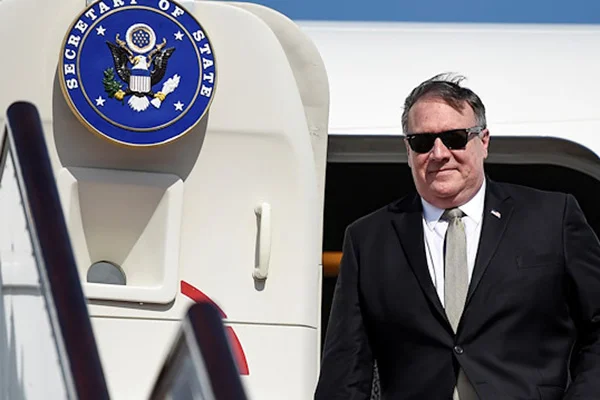 Pompeo, Umman Sultanı Kabus ile bölgesel gelişmeleri görüştü