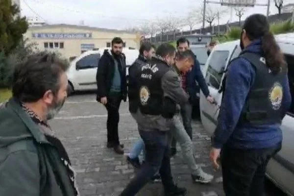 Şanlıurfa'da banka soyan asker gizlendiği samanlıkta yakalandı
