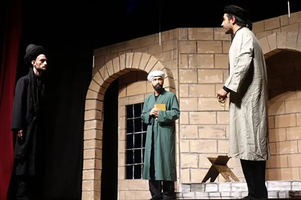 'Şems ile Mevlana' oyunu tiyatroseverlerle buluştu