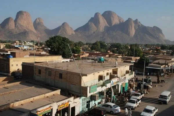 Sudan'ın Başkanı El Beşir'den Eritre sınırı açıklaması