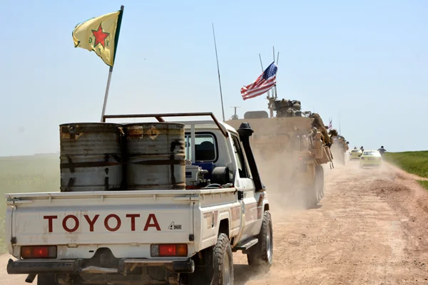 Suriye'de ABD-YPG konvoyuna intihar saldırısı