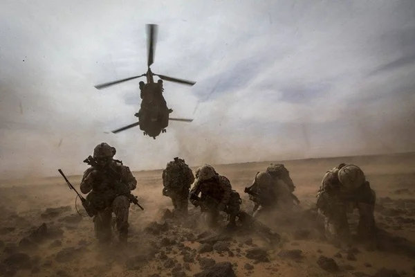 Tek başına ABD helikopterini düşürdü! Pentagon'un korkulu rüyası 'Doktor Emin'