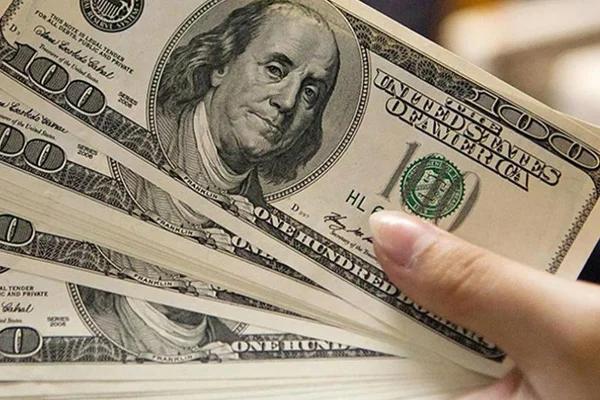 Trump'ın açıklamaları sonrası dolarda sert yükseliş