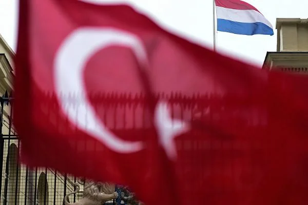'Türkiye'den 1020 akademisyen, Hollanda'ya beyin göçü başvurusunda bulundu'