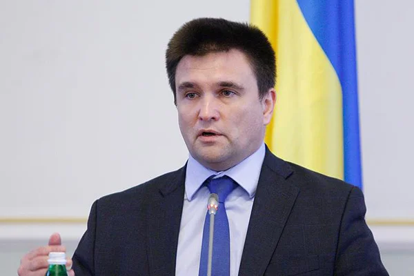 Ukrayna, Rusya ile 49 anlaşmasını feshetti