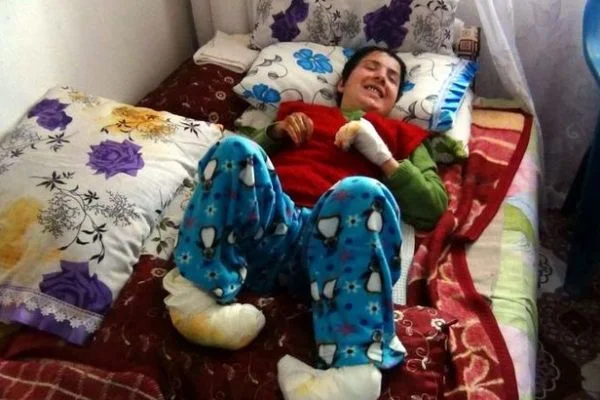 Yangında 2 ferdini yitiren ailenin evi yeniden yapılacak