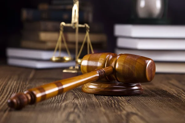 Yargıtay'dan emsal karar: Velayet babada ise anneler nafaka ödeyecek