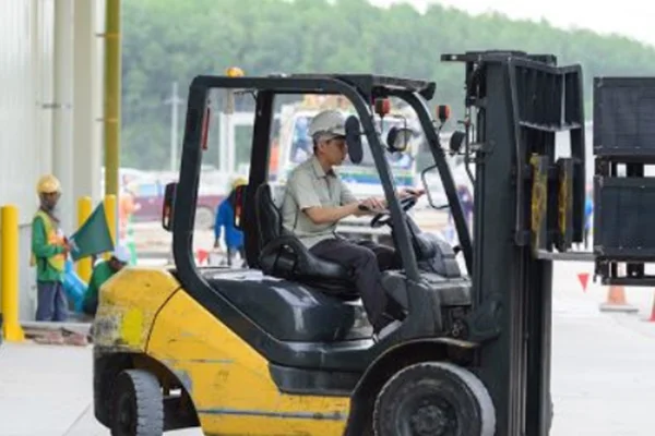 Yargıtay'dan forkliftle adam taşıyın operatöre red