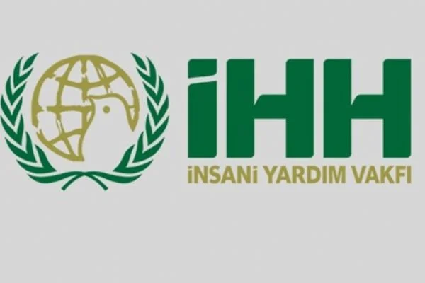 Yetimlere yardım edenler İHH Ankara'nın programında buluştu