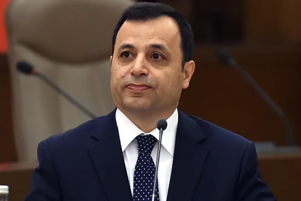 Zühtü Arslan yeniden AYM Başkanı seçildi