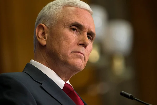 ABD Başkan Yardımcısı Pence: Harekete geçme zamanı, Maduro'yu bitireceğiz