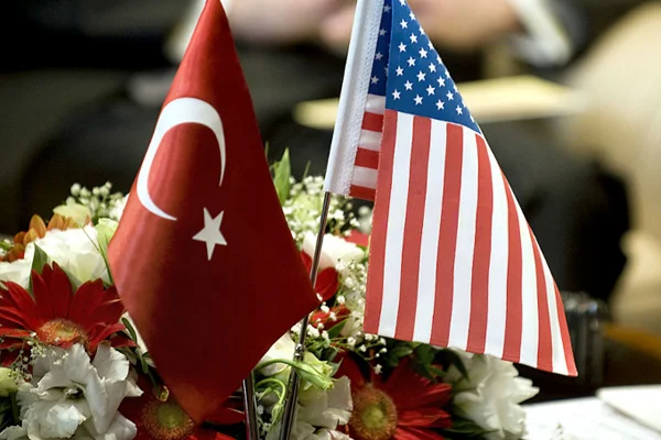 ABD'den Türkiye'ye Venezuela tehditi