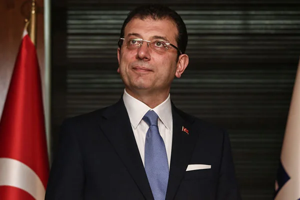 "Aday olan kişi o şehirle flört etmeli"