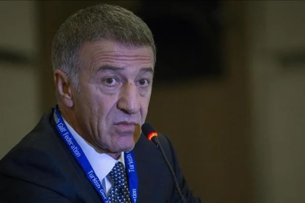 Ağaoğlu: Bu kulüp iflasın eşiğinden döndü