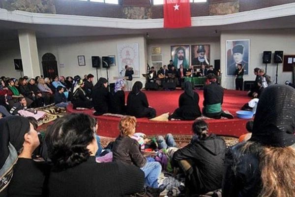 AİHM Türkiye'nin Cem Vakfı itirazını reddetti