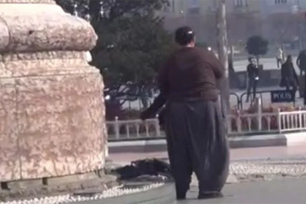 Alenen duygu istismarcılığı
