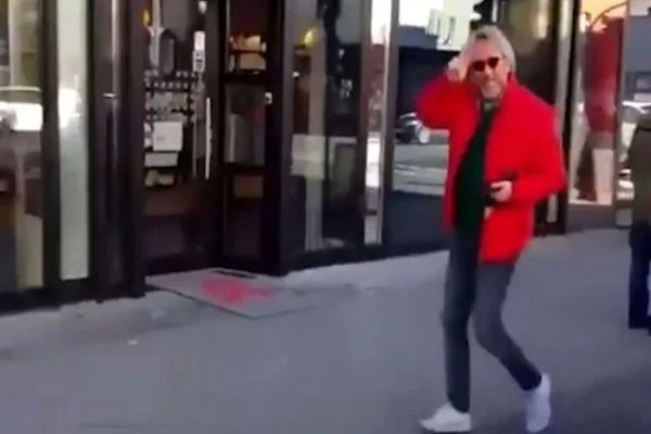 Almanya'da Can Dündara tepki