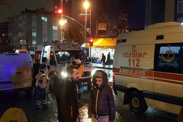 Bağcılar'da patlama! 21 kişi zehirlendi