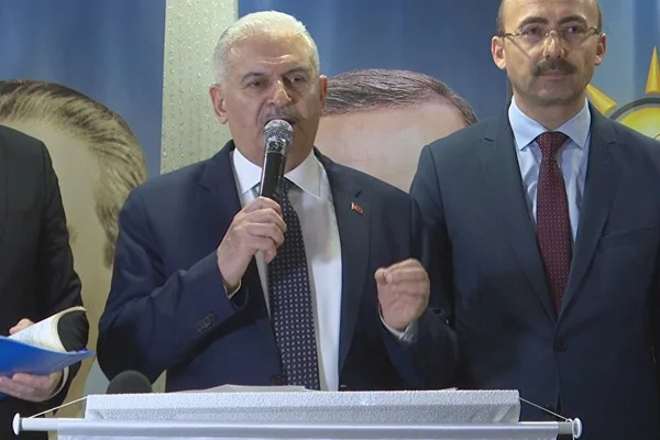 Binali Yıldırım, Bahçelievler'in hayatındaki önemini anlattı