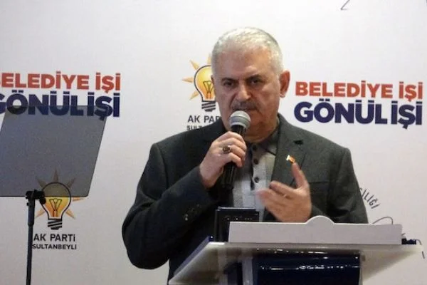 Binalı Yıldırım Sultanbeyli'de halka seslendi