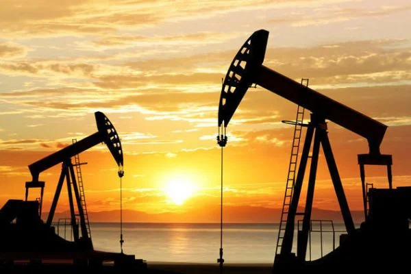 Brent petrolün varil fiyatı 64,84 dolar