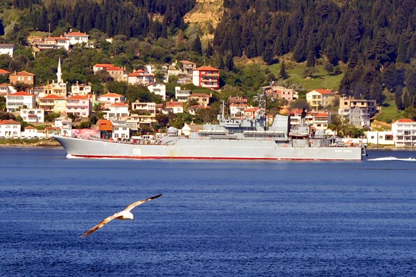 Çanakkale Boğazı gemi geçişine kapatıldı