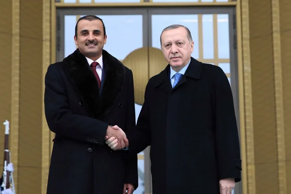 Cumhurbaşkanı Erdoğan Katar Emiri'ni aradı