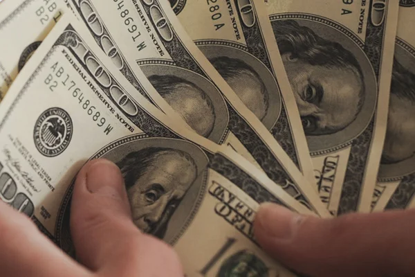 Dolar yükselişe geçti