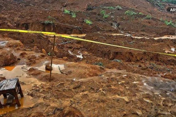 Endonezya'da maden ocağında heyelan