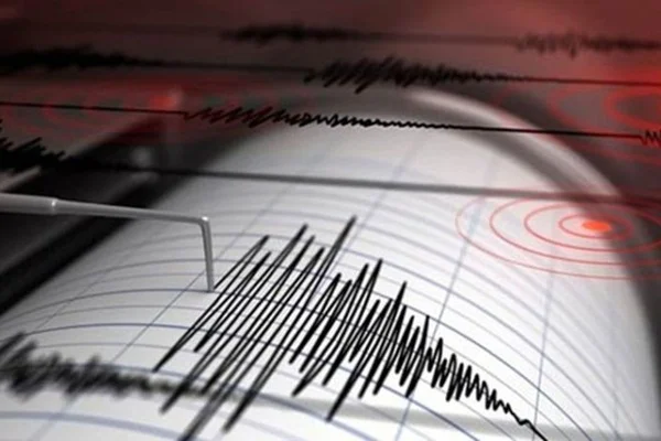 Filipinler'de 5.9 büyüklüğünde deprem