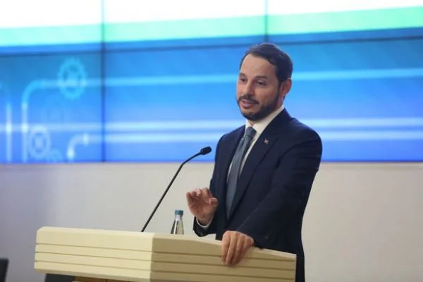 Hazine piyasaya 2,5 milyar lira borçlandı