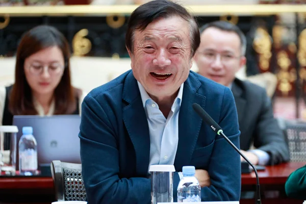 Huawei ABD'ye meydan okudu