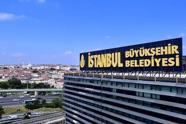 İBB: Hiçbir vakfa nakit aktarımı söz konusu değildir