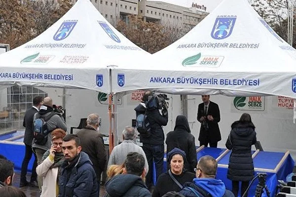 İlk tanzim satış çadırı kuruldu
