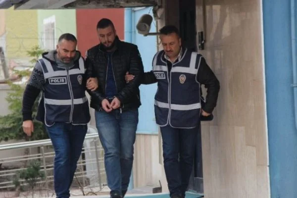 Interpol tarafından aranan 4 Rus vatandaşın katil zanlısı Konya'da yakalandı