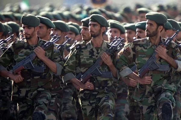 İran: ABD bize saldırırsa Tel Aviv'i yerle bir ederiz