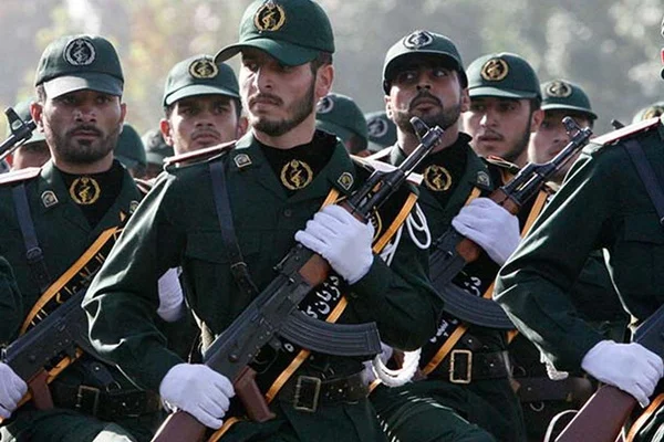İran Devrim Muhafızları'na saldırı