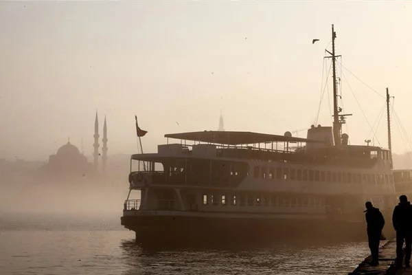 İstanbul'da sis: Tüm seferler iptal