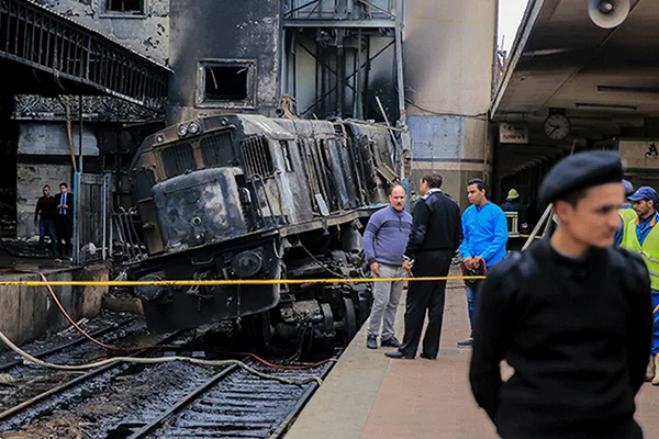 Kahire'deki tren kazasında 'Sisi' detayı!