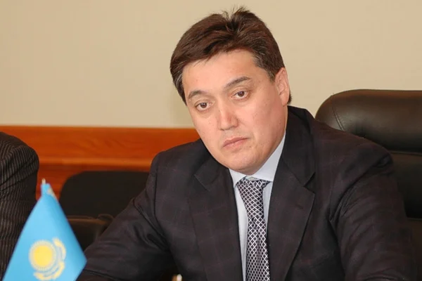 Kazakistan'da başbakan Askar Mamin oldu