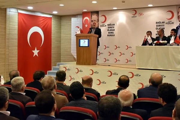 Kınık: Geçen yıl 23 milyon insana yardım ulaştırdık
