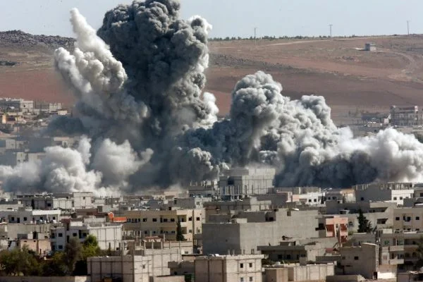 Koalisyon güçlerinin Irak ve Suriye'ye yönelik hava saldırılarında 4 yılda 12 bin sivil öldü