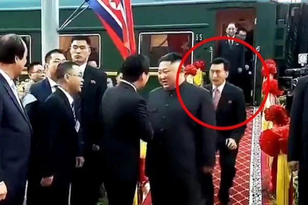 Kuzey Kore lideri Kim Trump'la görüşmek için Vietnam'da