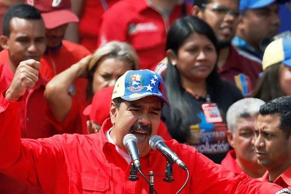 Maduro'dan erken seçim hamlesi