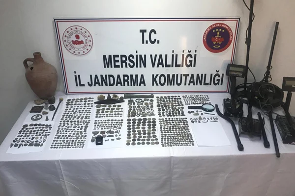 Mersin'de tarihi eser kaçakçılığı operasyonu