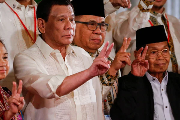 Moro'da kapsamlı özerklik hayata geçiyor! Bangsamoro geçiş hükümeti atandı