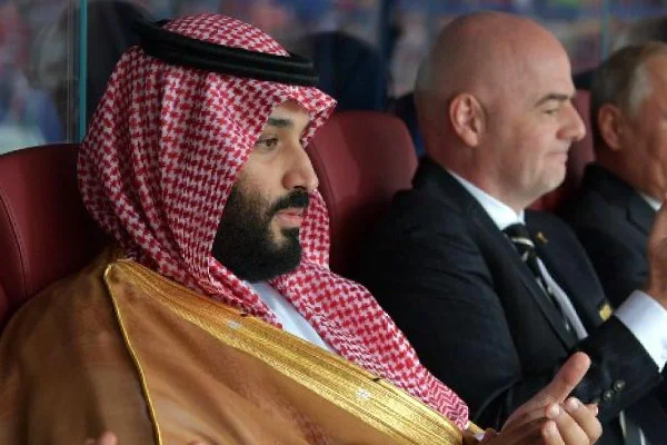 Muhammed bin Selman Manchester United'ı satın alacak mı?