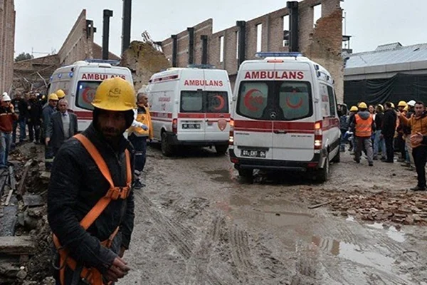 Müze inşaatı çöktü: 1 işçi hayatını kaybetti, 5 işçi yaralı
